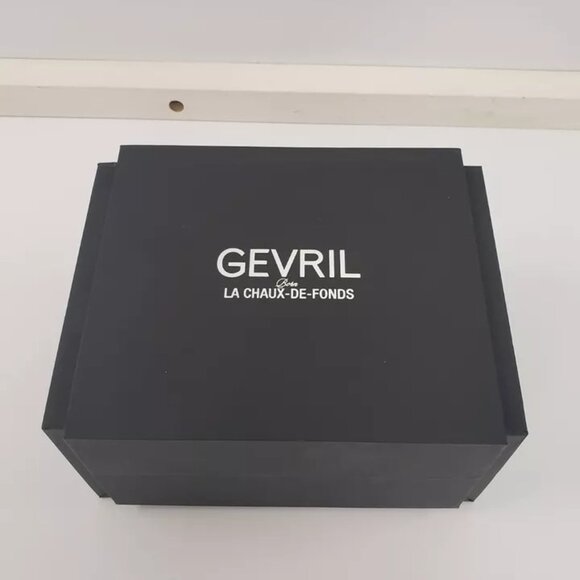 (66825-1) Gevril 49005 Watch - Picture 14 of 14